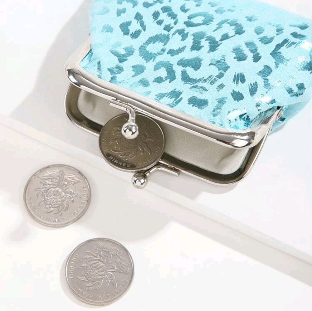 Polka Dot Perfection Women's Stylish & Versatile Kiss Lock Coin Purse